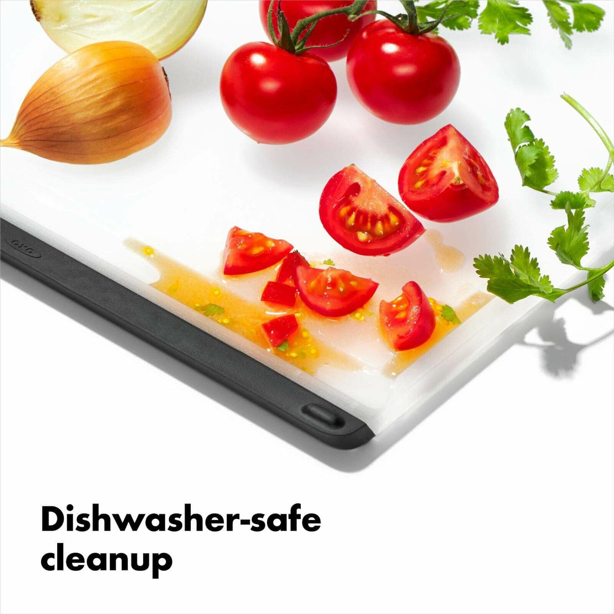 carving-and-cutting-board-c6 gg_11272900_8c.jpg