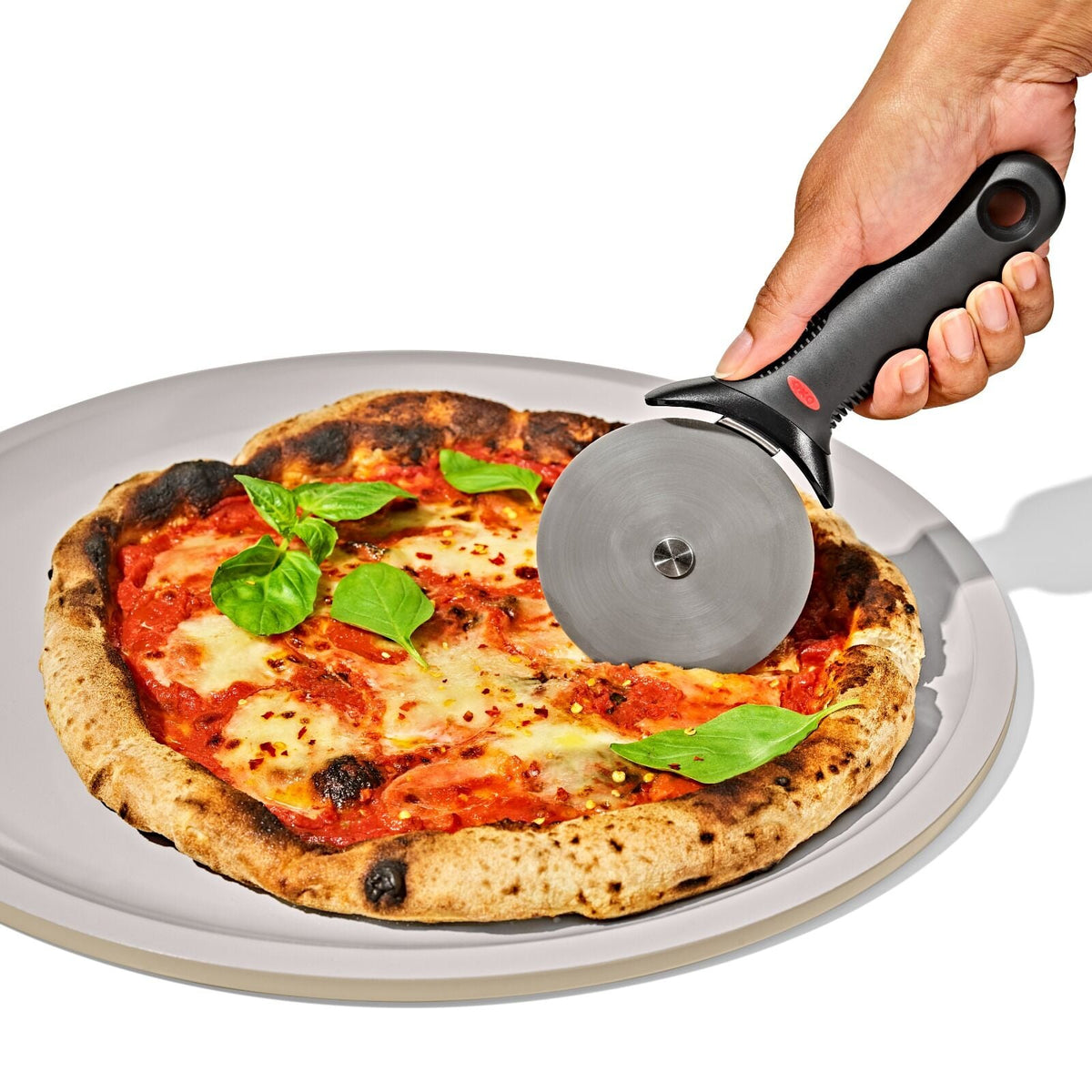 non-stick-pro-ceramic-coated-metal-bakeware-15-pizza-pan-storm-blue-l3 oxo_gg_11413500_15in-pizza-pan-biscuit_pdp_02.jpg