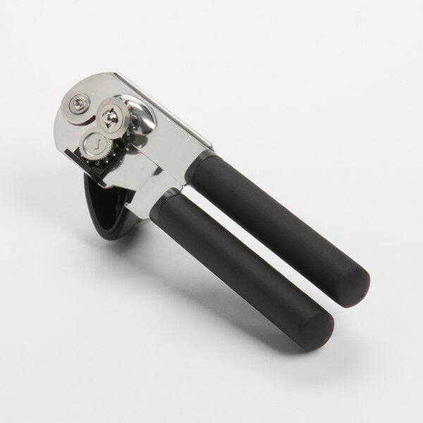 soft-handled-can-opener-j2 q04fl9z53mncnwflnk6j.jpg