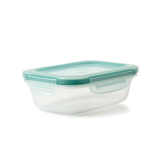 oxo-good-grips-3-cup-smart-seal-plastic-container-v3 11175300snap3cup.jpg