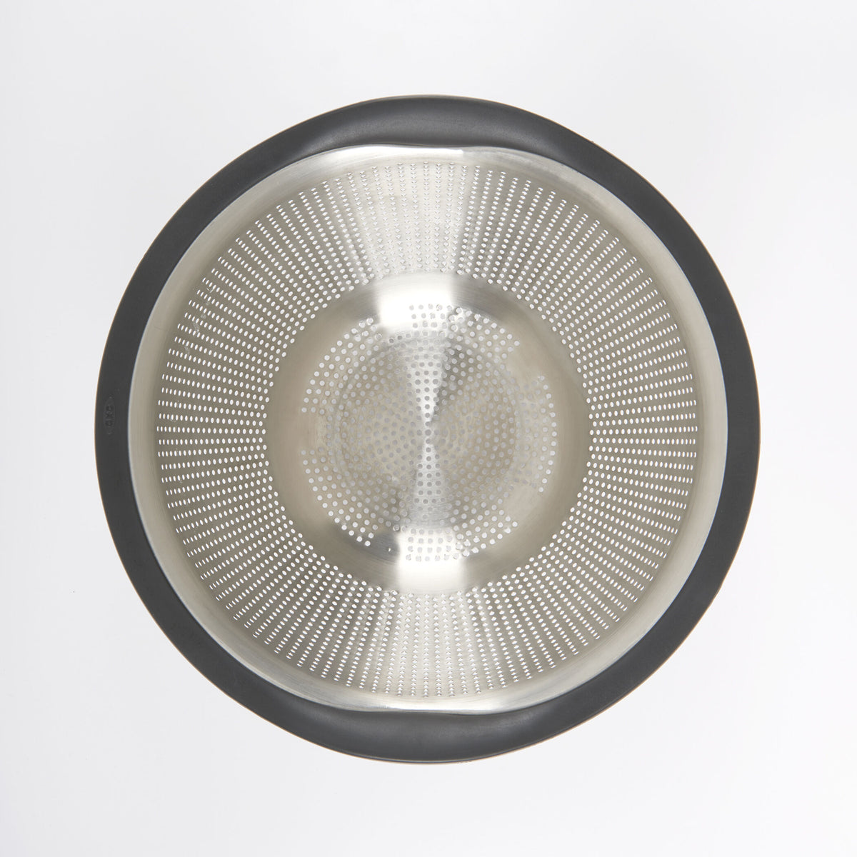 5-quart-stainless-steel-colander-x2 1134700_2_oxogoodgrips_5qtstainlesssteelcolander.jpg