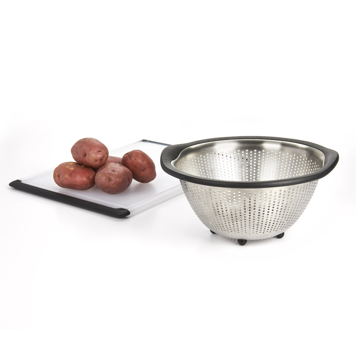 5-quart-stainless-steel-colander-x2 1134700_4_oxogoodgrips_5qtstainlesssteelcolander.jpg