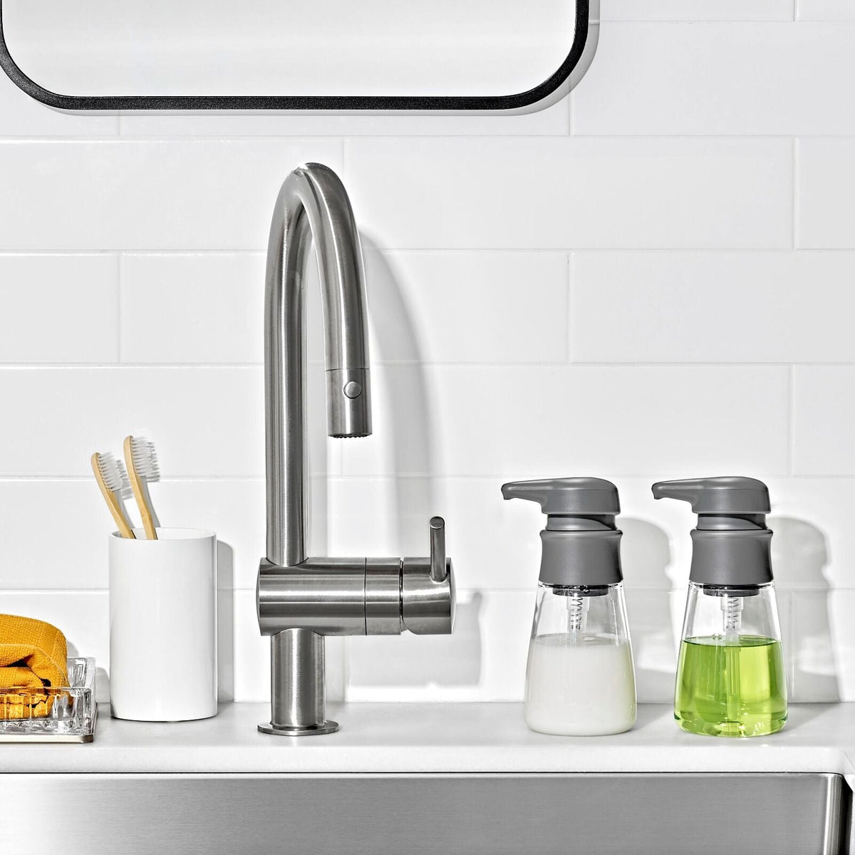 hand-soap-dispenser-10-oz-w9 13398100_11.jpg