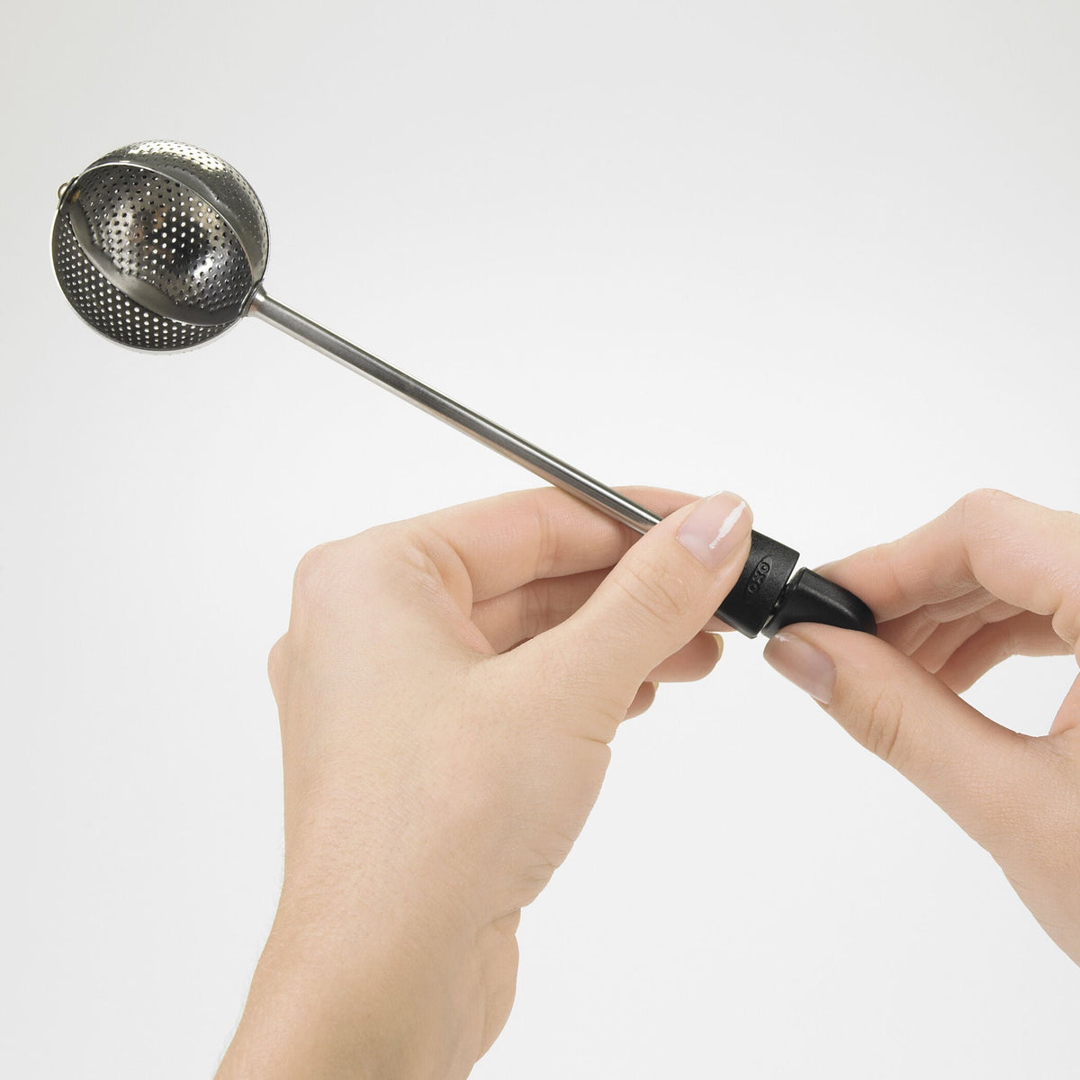 twisting-tea-ball-k3 1410280_5_twisting_tea_ball.jpg