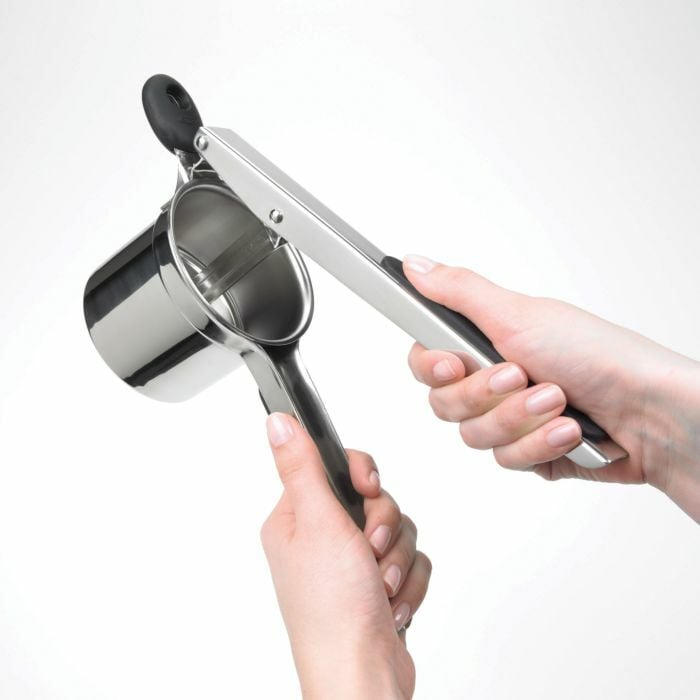 potato-ricer-l9 26981_4_potato_ricer.jpg