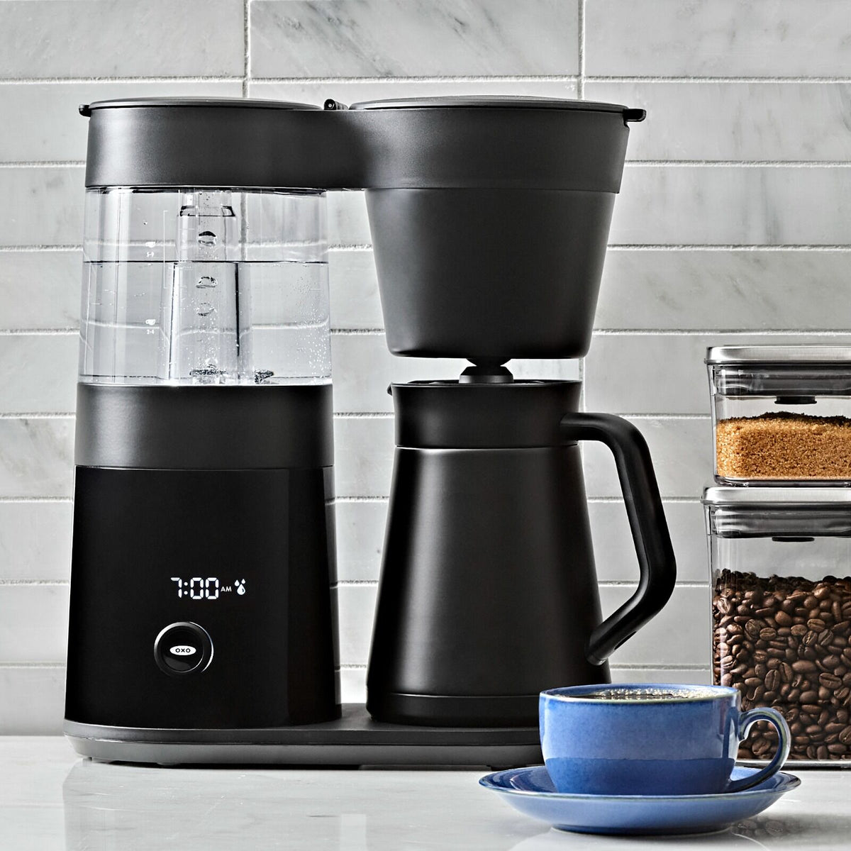 9-cup-coffee-maker-matte-black-u9 brew_8725000_9-cup-coffee-maker-black_pdp_01.jpeg
