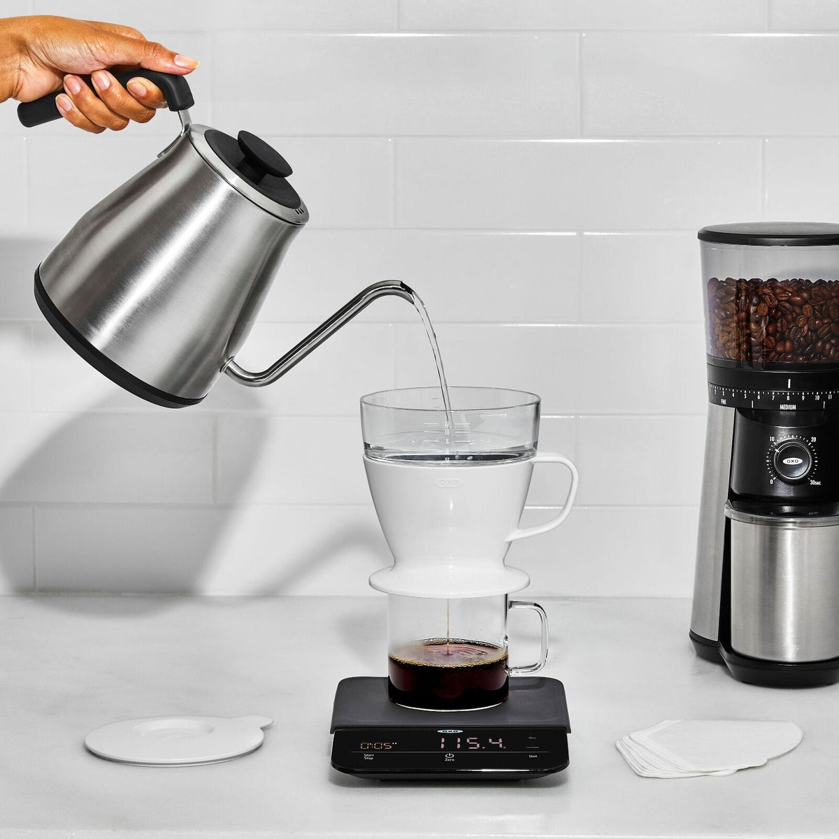 adjustable-temperature-pour-over-kettle-y4 brew_adjustabletemperaturekettle_8717100v2_07_1_.jpg
