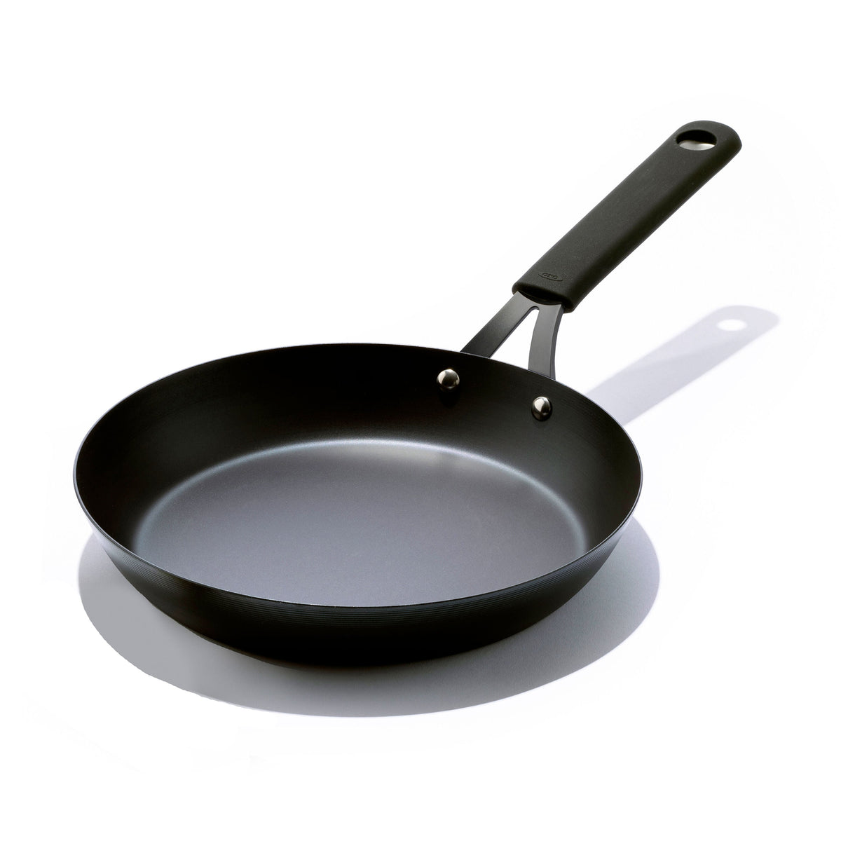 carbon-steel-obsidian-series-10-inch-frypan-with-silicone-sleeve-c6 cc005100-001-1.jpg