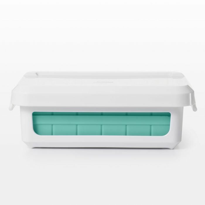 covered-silicone-ice-cube-tray-cocktail-cubes-y1 covered_silicone_ice_cube_tray-cocktail_cubes_11154300_8.jpg