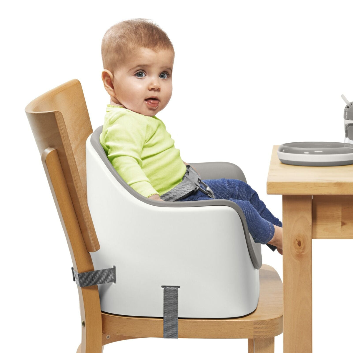 nest-booster-seat-with-removable-cushion-s8 e46fclwjikwby3rfczub.jpg