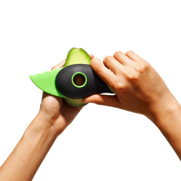 3-in-1-avocado-slicer-v5 exnhmru3fbt06ejbfoge.jpg