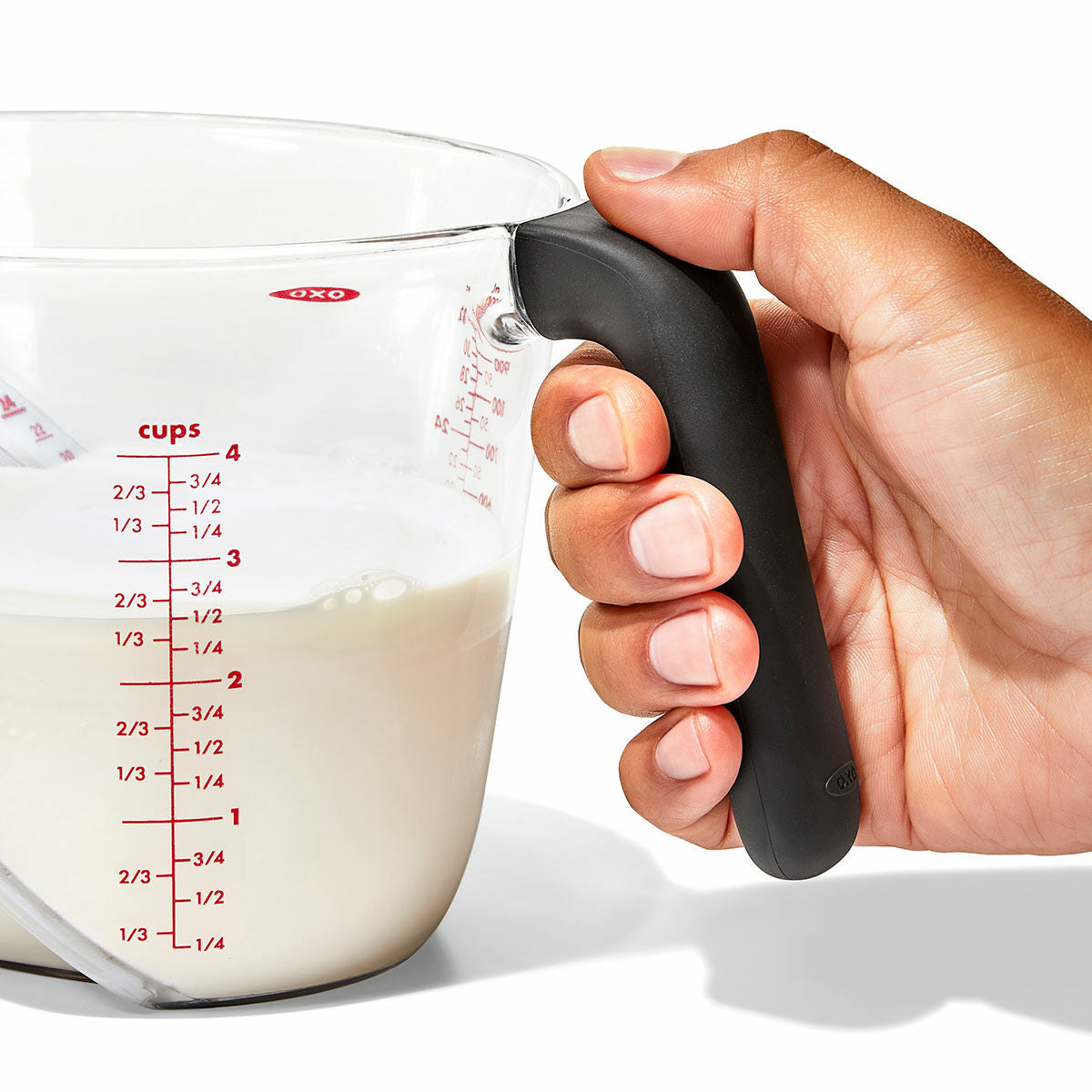 4-cup-angled-measuring-cup-j0 gg_1050030v6_4cupangledmeasuringcup_02.jpg