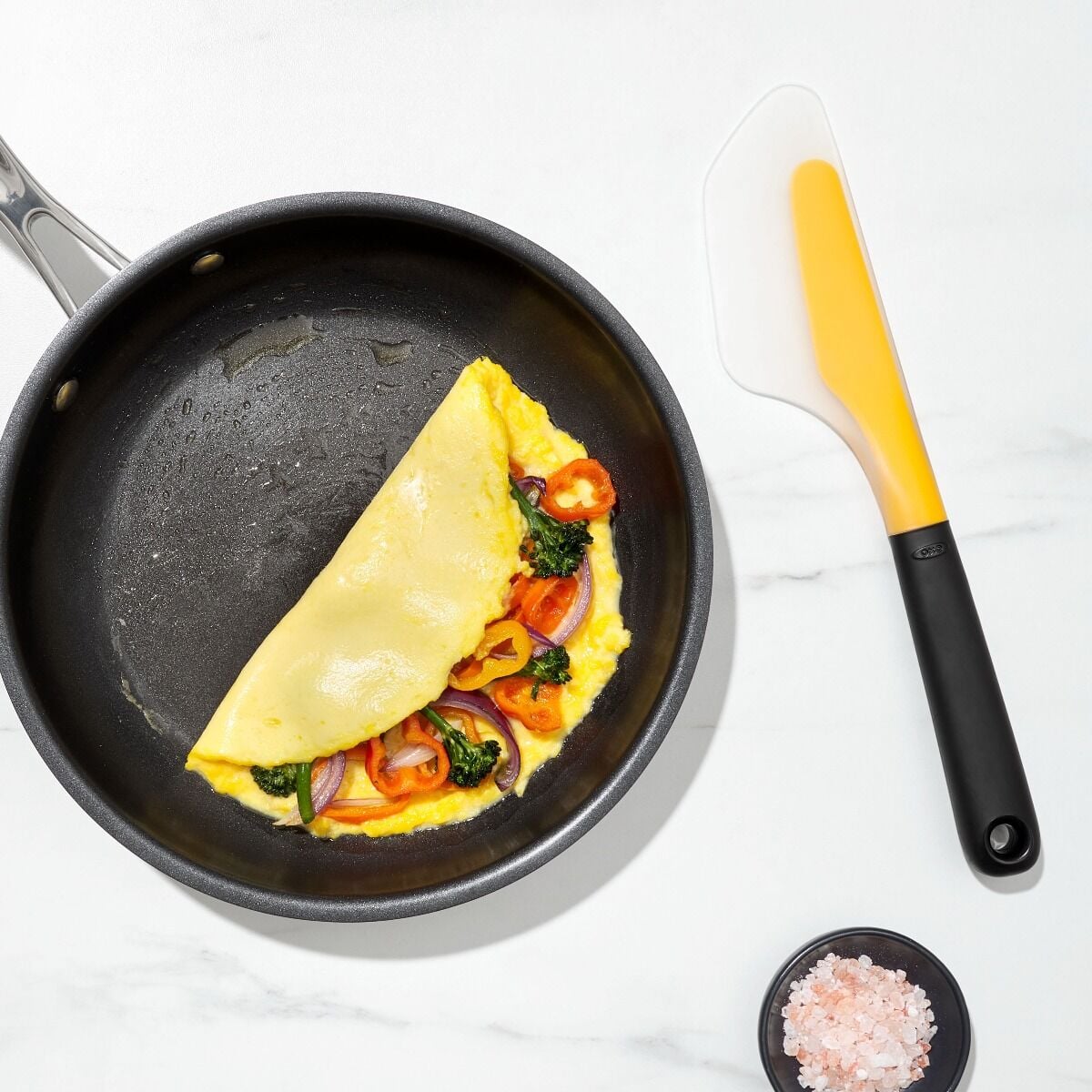 small-flip-and-fold-omelet-turner-l5 gg_11140800_9.jpg