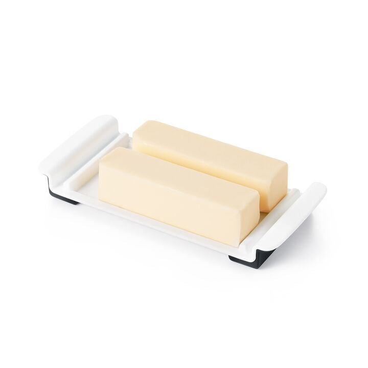 oxo-good-grips-wide-butter-dish-c2 gg_11198400_1d.jpg
