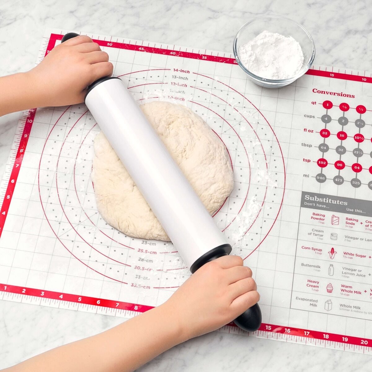 oxo-silicone-pastry-mat-u2 gg_11211300_4b_1_.jpg