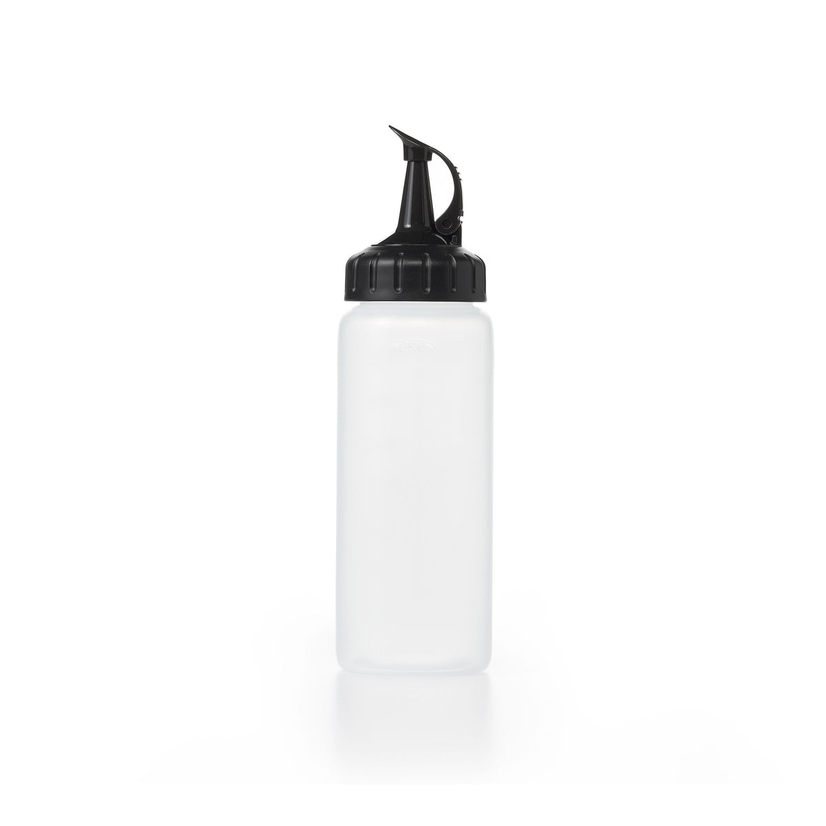 oxo-chef-s-squeeze-bottles-6-ounces-e3 gg_11219200_3.jpg