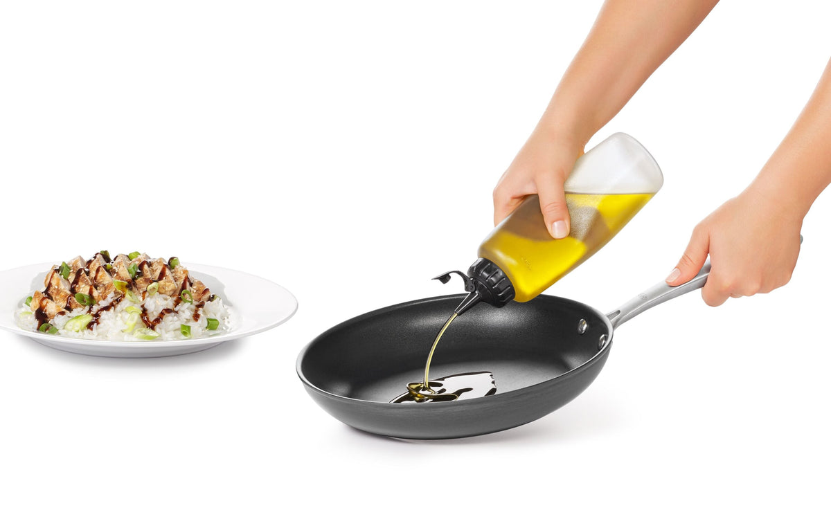 oxo-chef-s-squeeze-bottles-16-ounces-x2 gg_11219400_4_-v2.jpg