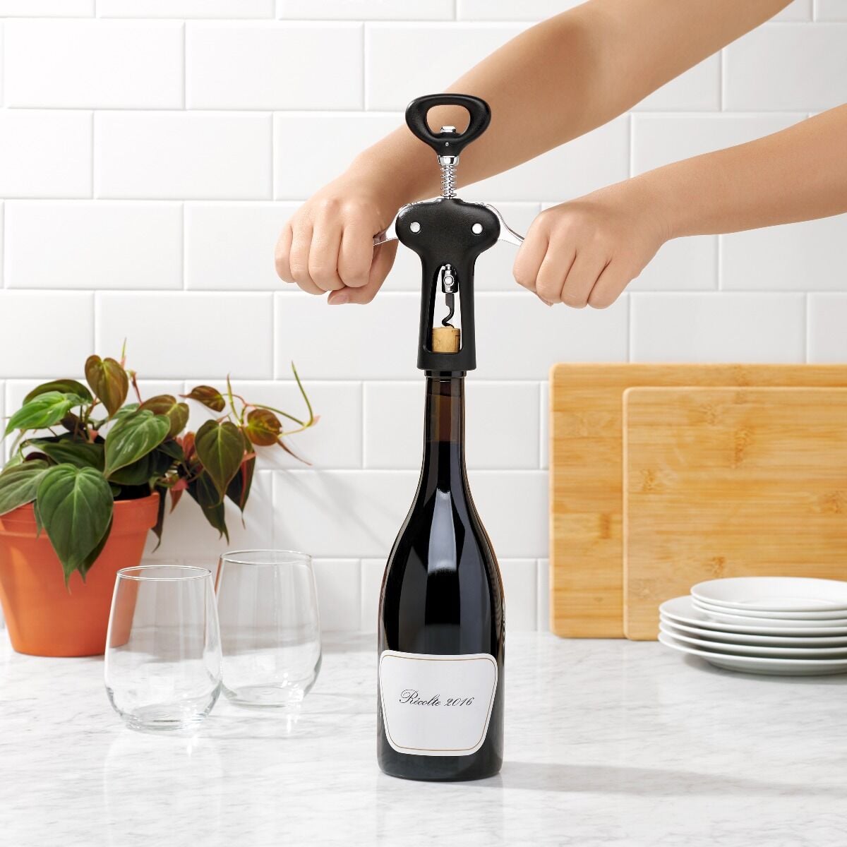 oxo-good-grips-winged-corkscrew-with-bottle-opener-q2 gg_11245400_4a.jpg