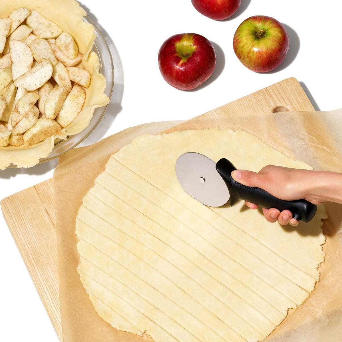 3-5-in-pizza-wheel-r4 gg_11300900_4b_1.jpg