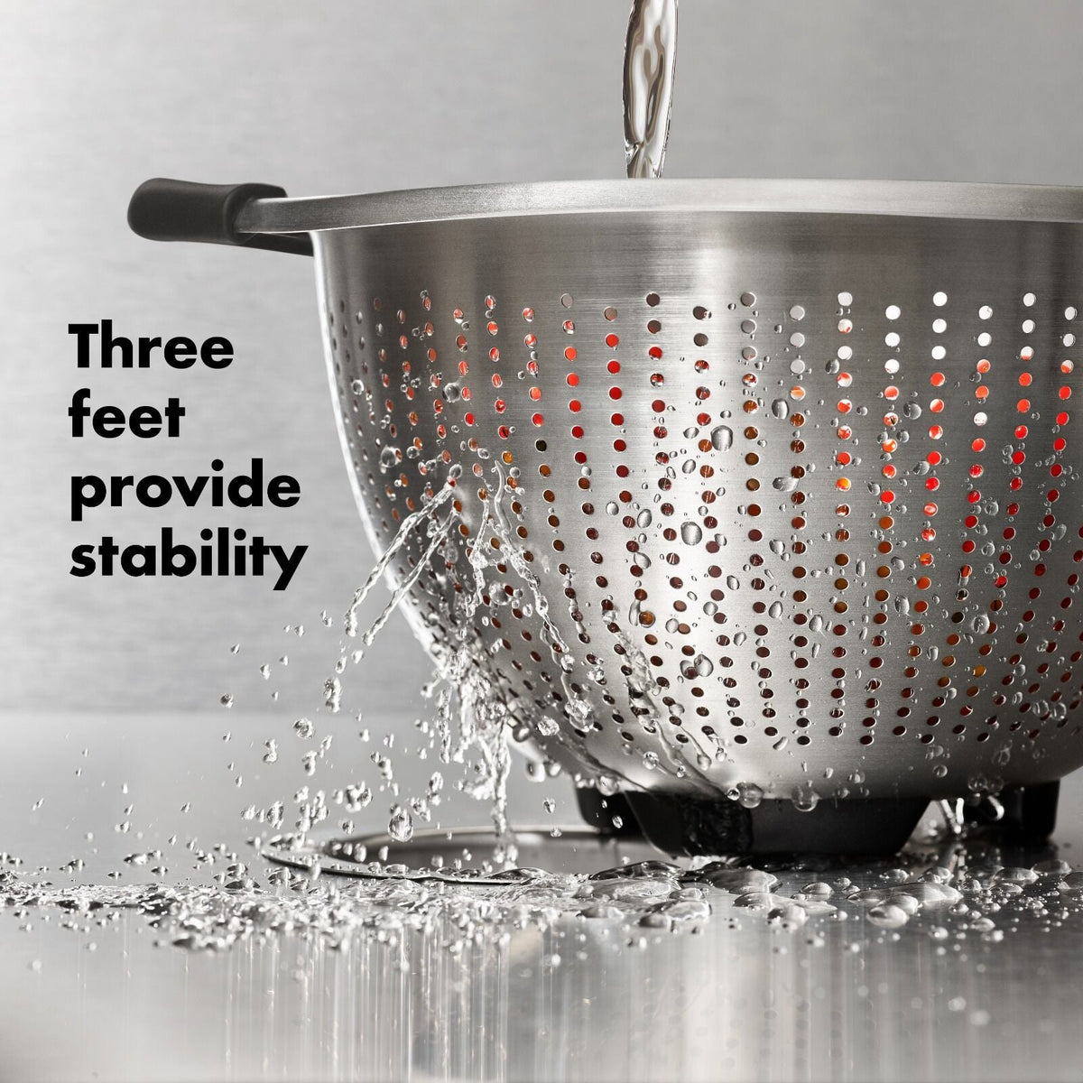 stainless-steel-3-qt-2-8l-colander-c7 gg_11330800_stainlesssteelcolander3qt_apdp_03.jpg