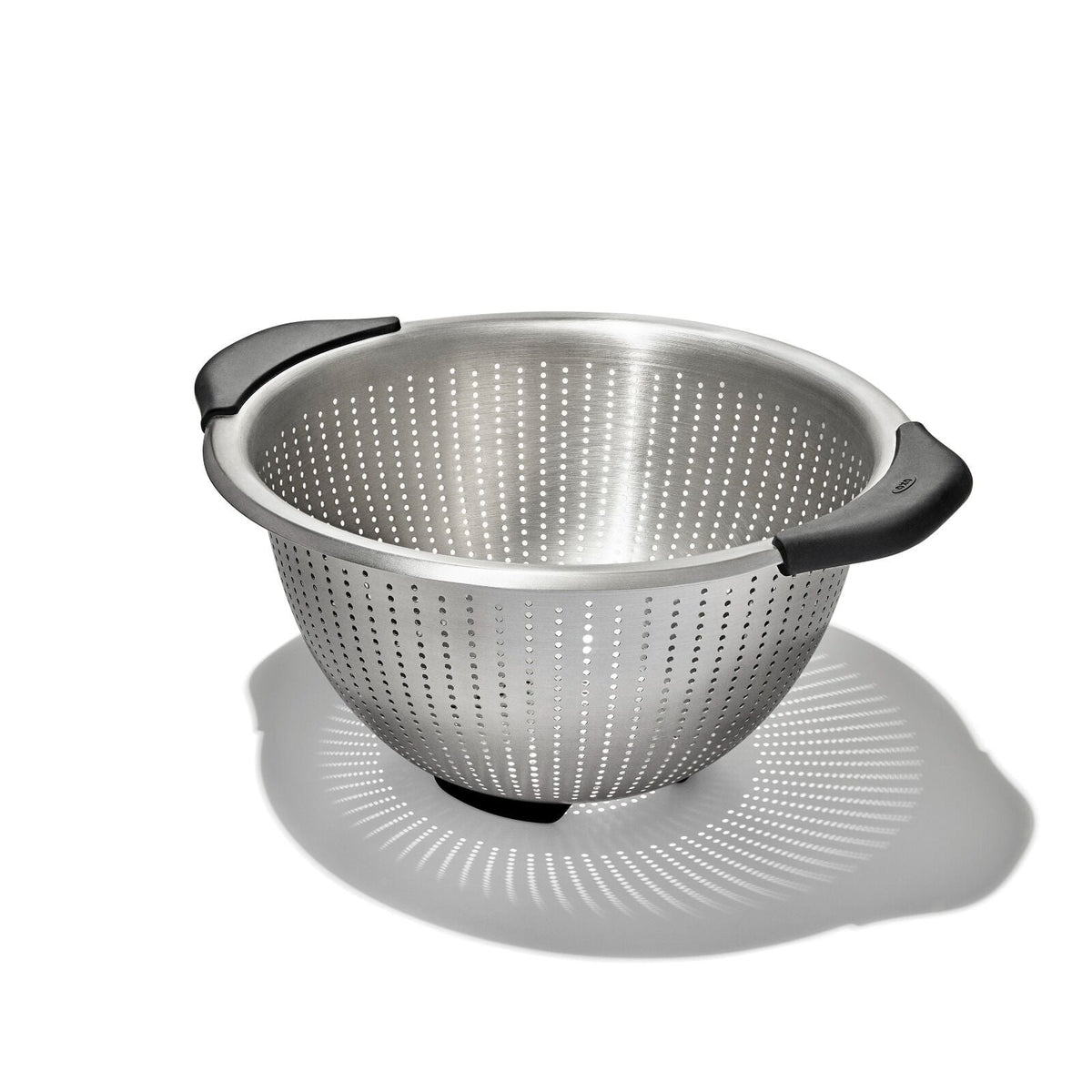 5-qt-stainless-steel-colander-q4 gg_11330900_stainlesssteelcolander5qt_02_rgb.jpg