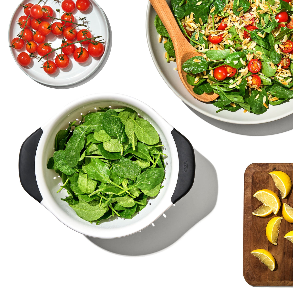 plastic-colander-c6 gg_11331000_plasticcolander3qt_pdp_04.jpg