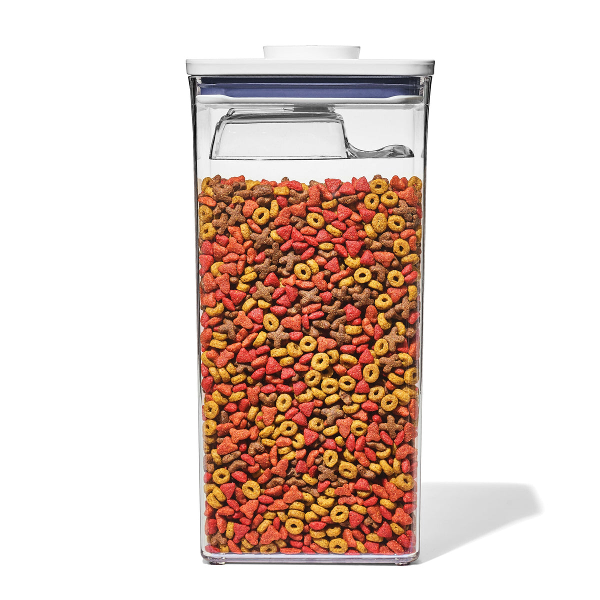 oxo-good-grips-pet-pop-container-6-0-qt-5-7-l-with-half-scoop-e9 gg_11332800_8main_2_.jpg