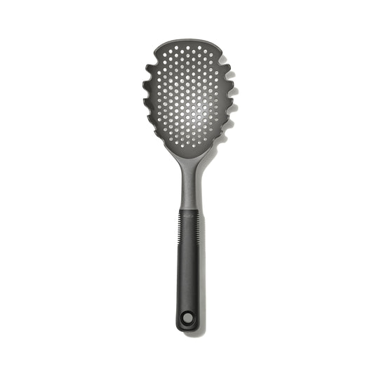 pasta-scoop-strainer-n7 gg_11338300_062221_04_rgb.jpg