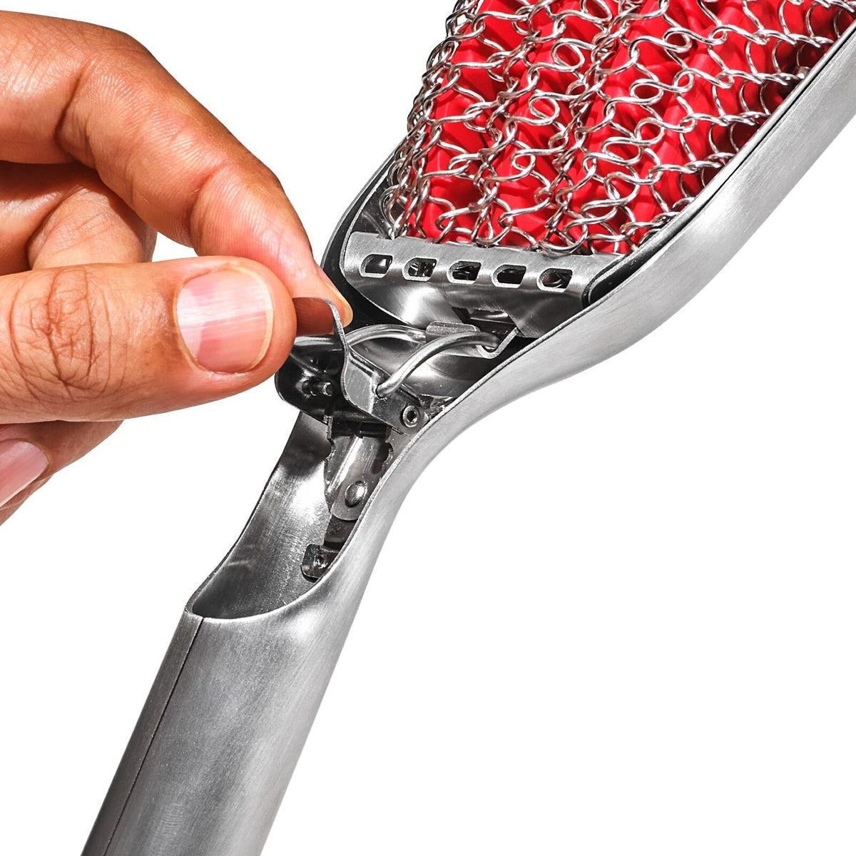 coiled-grill-brush-with-replaceable-head-k6 gg_11356300_coiledgrillbrush_pdp_02.jpg