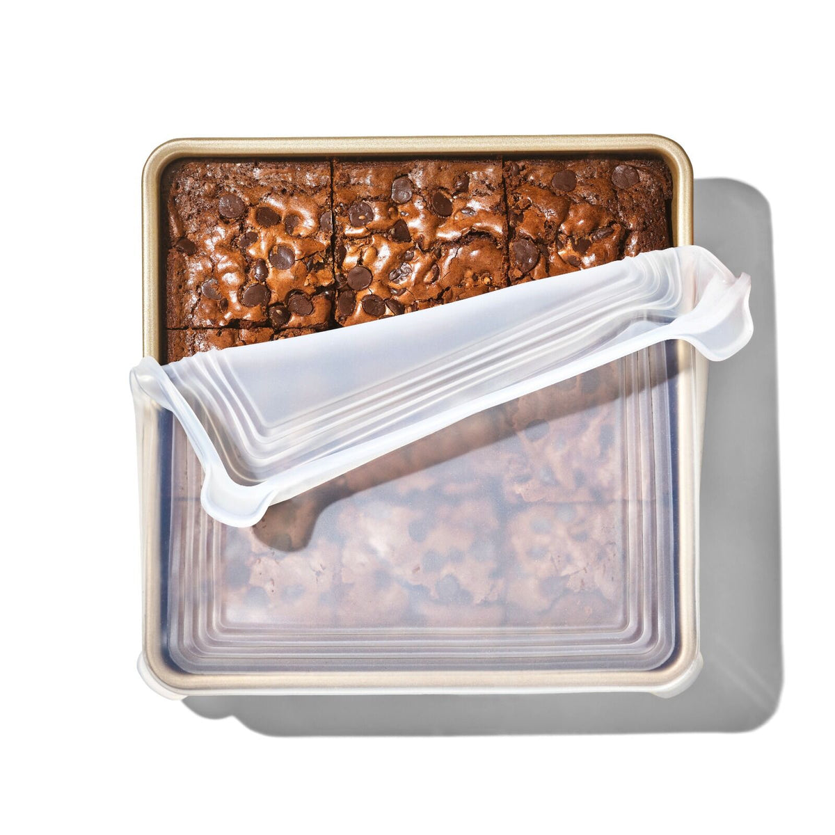 silicone-bakeware-lid-9in-x-9in-j6 gg_11360500_siliconebakewarelid9x9_pdp_03.jpg