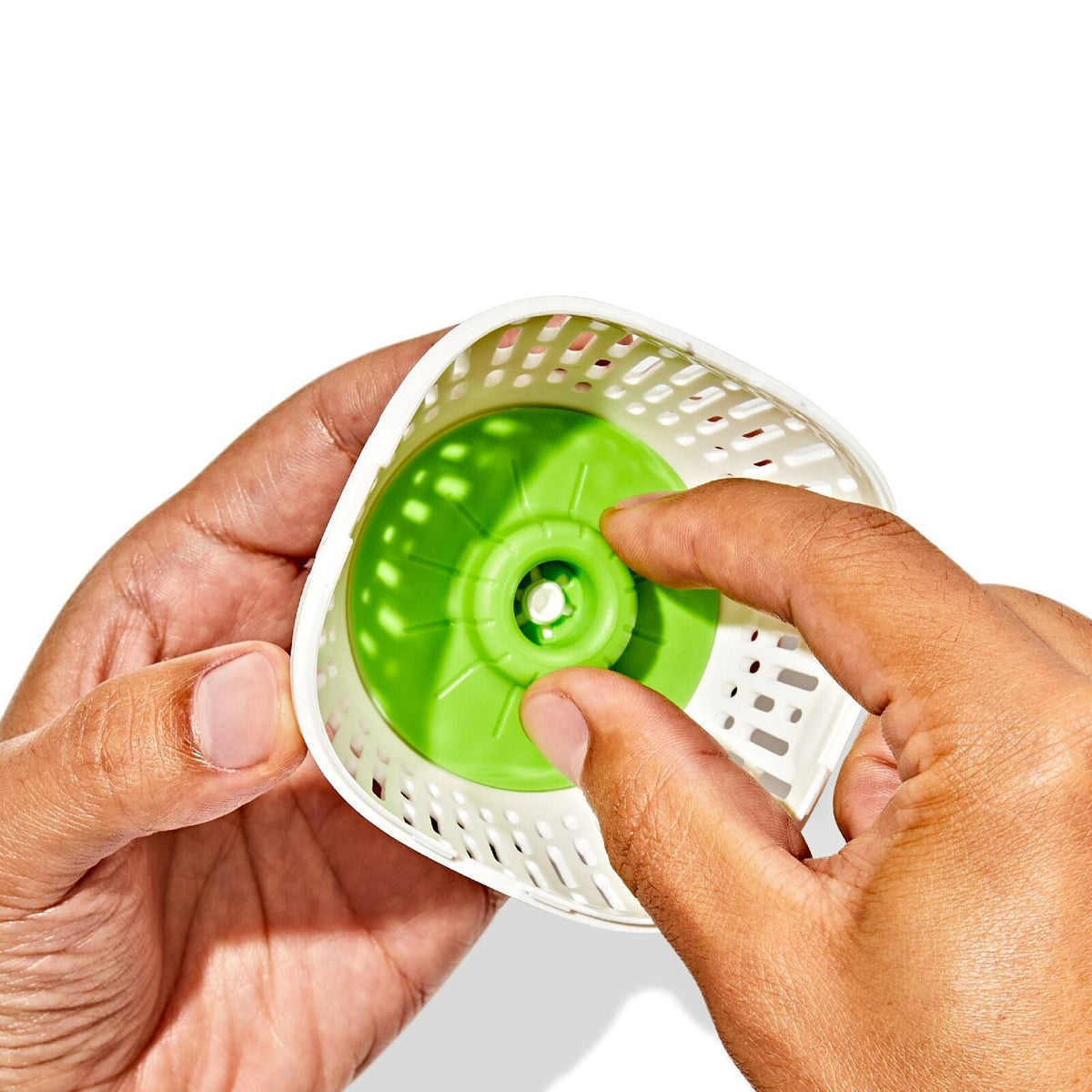 produce-saver-crisper-drawer-insert-2-pack-j6 gg_11427700_greensaver-crisper-drawer-insert_pdp_06.jpeg