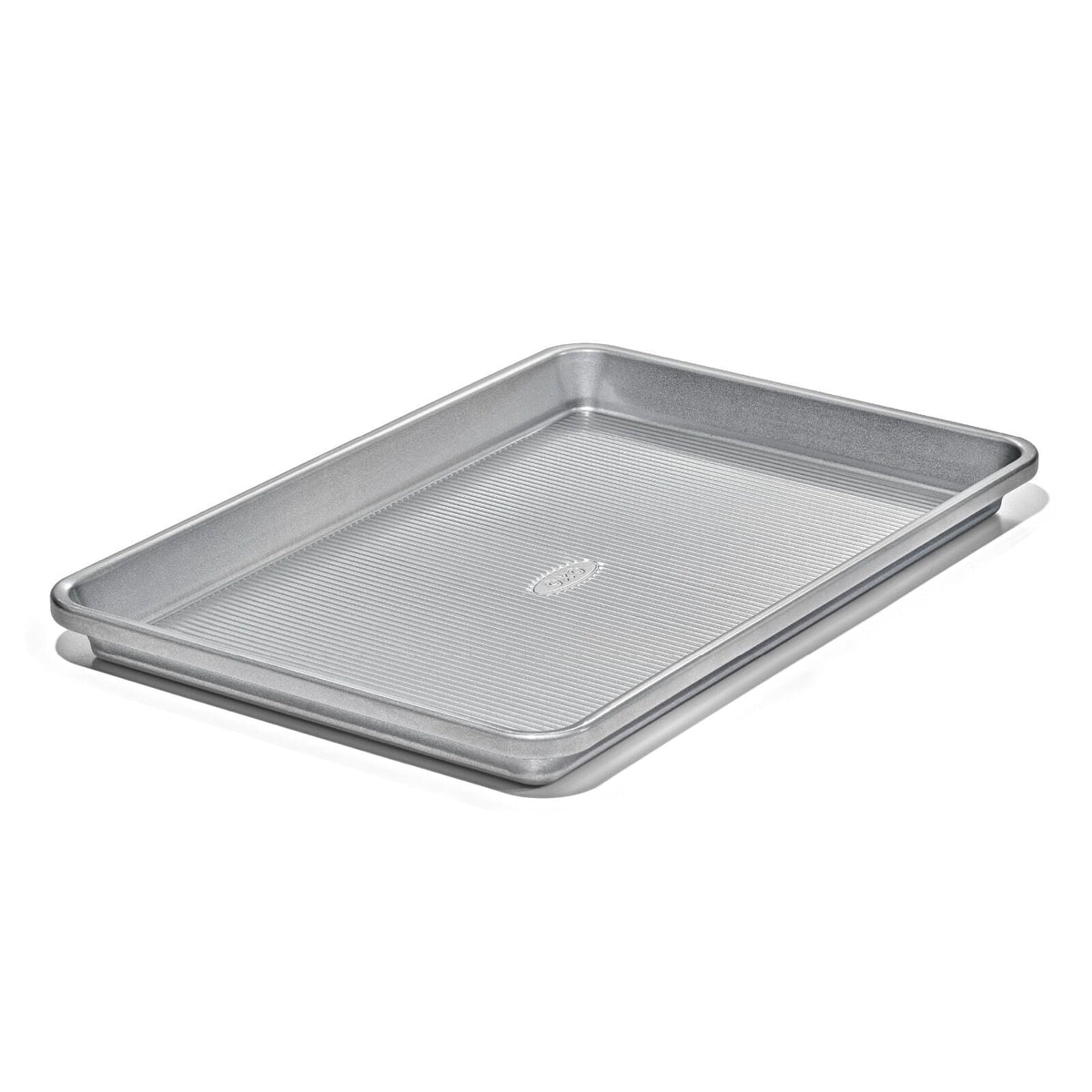 non-stick-pro-clear-coated-jelly-roll-pan-w1 gg_11435000_jelly-roll-pan_pdp_04_1.jpeg