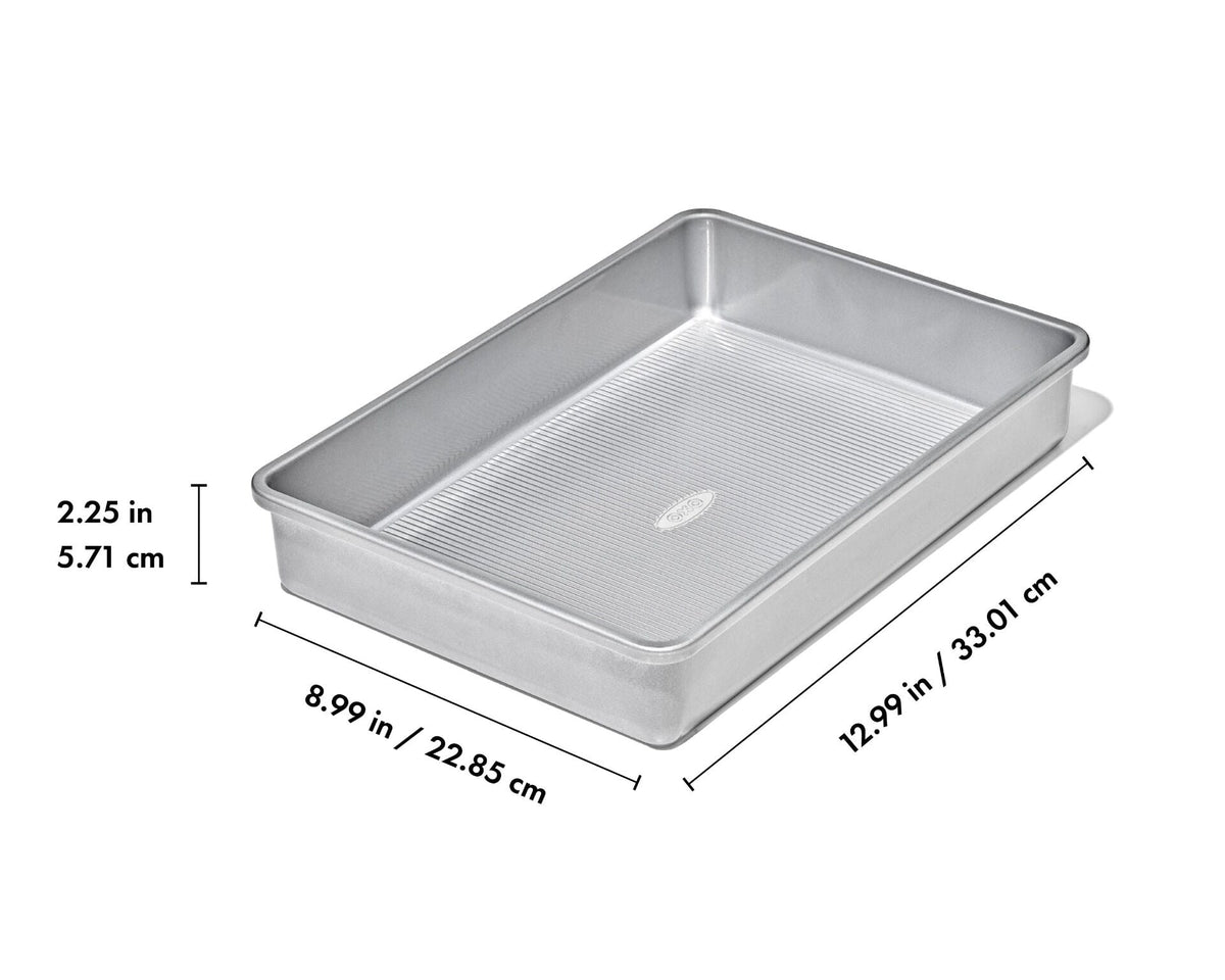 non-stick-pro-clear-coated-9inx13in-cake-pan-q7 gg_11435500_9x13-cake-pan_apdp_01_dim.jpeg