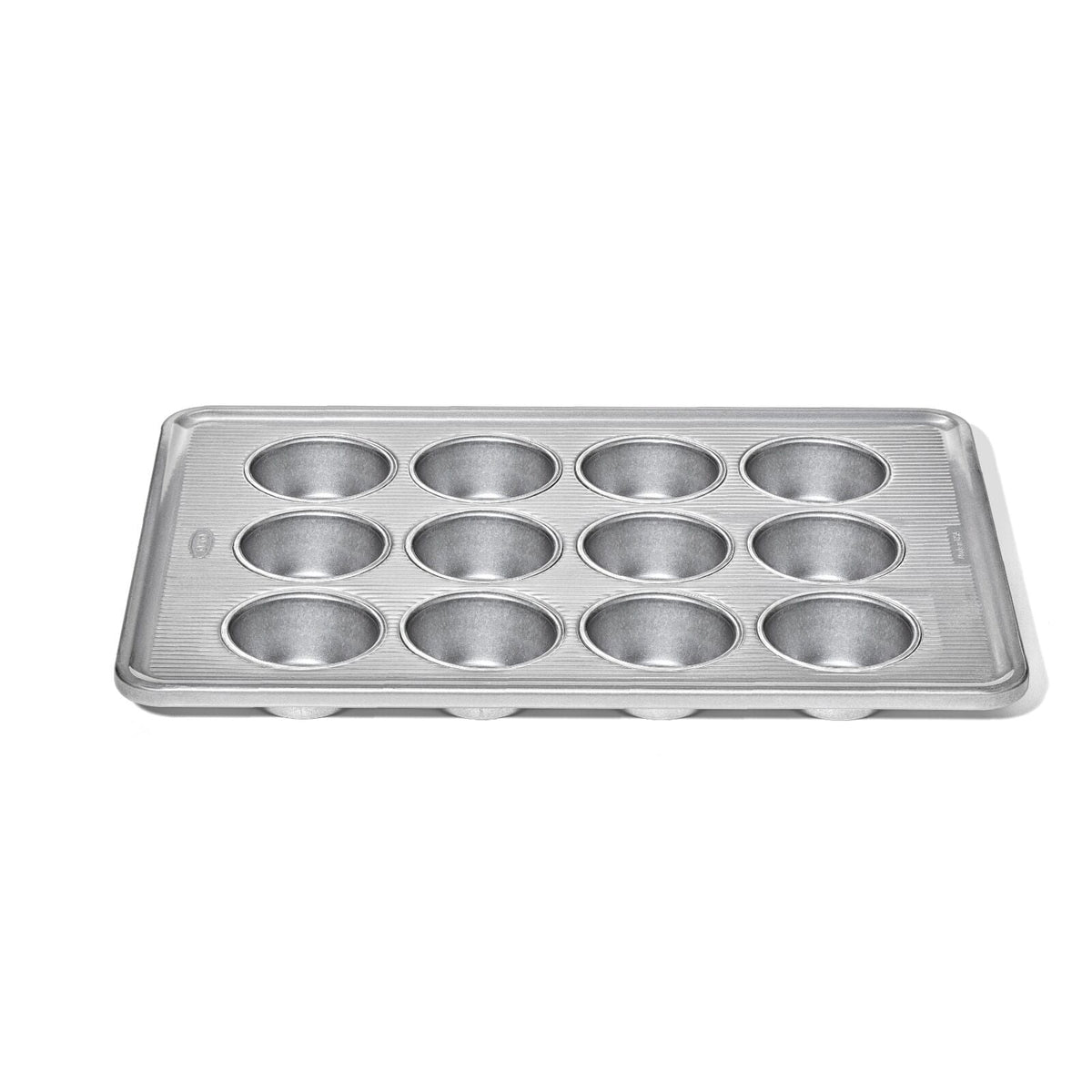 non-stick-pro-clear-coated-12-cup-muffin-pan-f8 gg_11435600_12-cup-muffin-pan_apdp_00_main.jpeg
