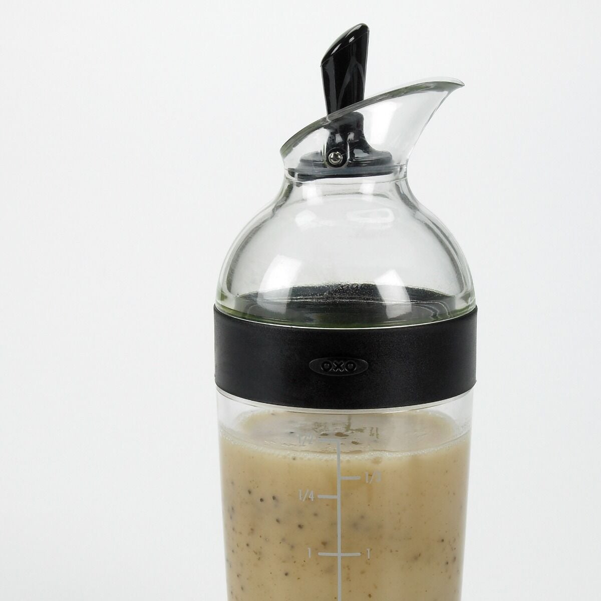 salad-dressing-shaker-h2 gg_1188500_5.jpg
