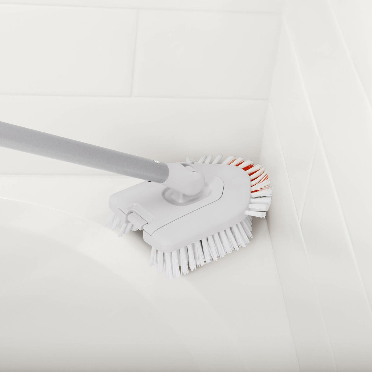extendable-tub-and-tile-brush-j9 gg_12166000_6_1_.jpg