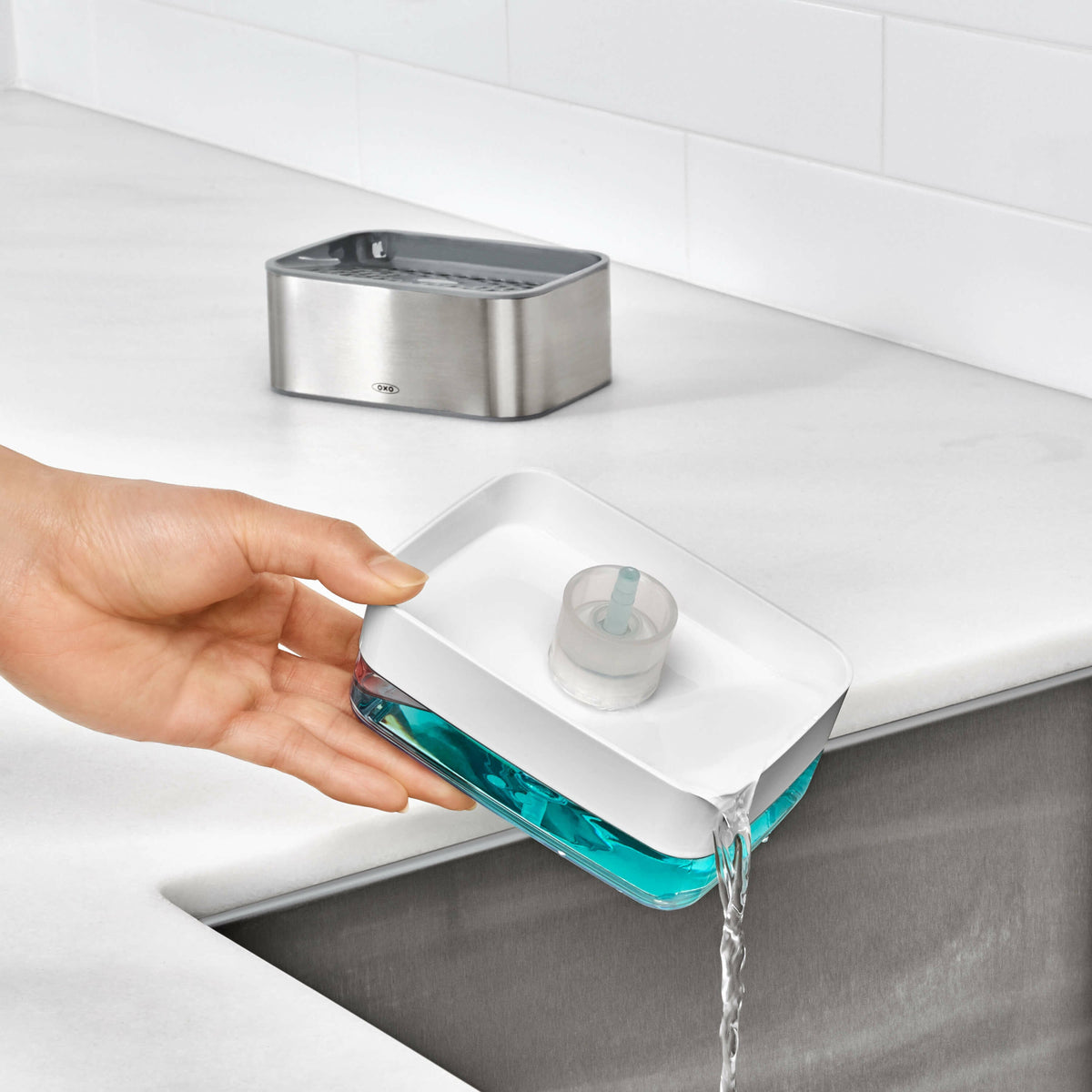 soap-dispensing-sponge-holder-t2 gg_12246400_4a_1_.jpg
