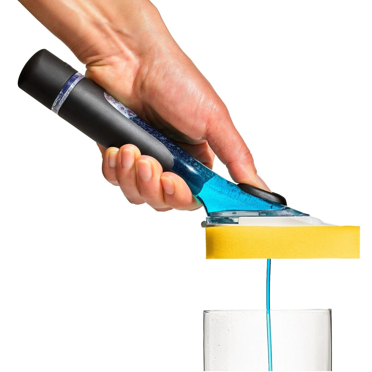 soap-dispensing-dish-sponge-z4 gg_12361300_soapdispensingdishsponge_pdp_04.jpg
