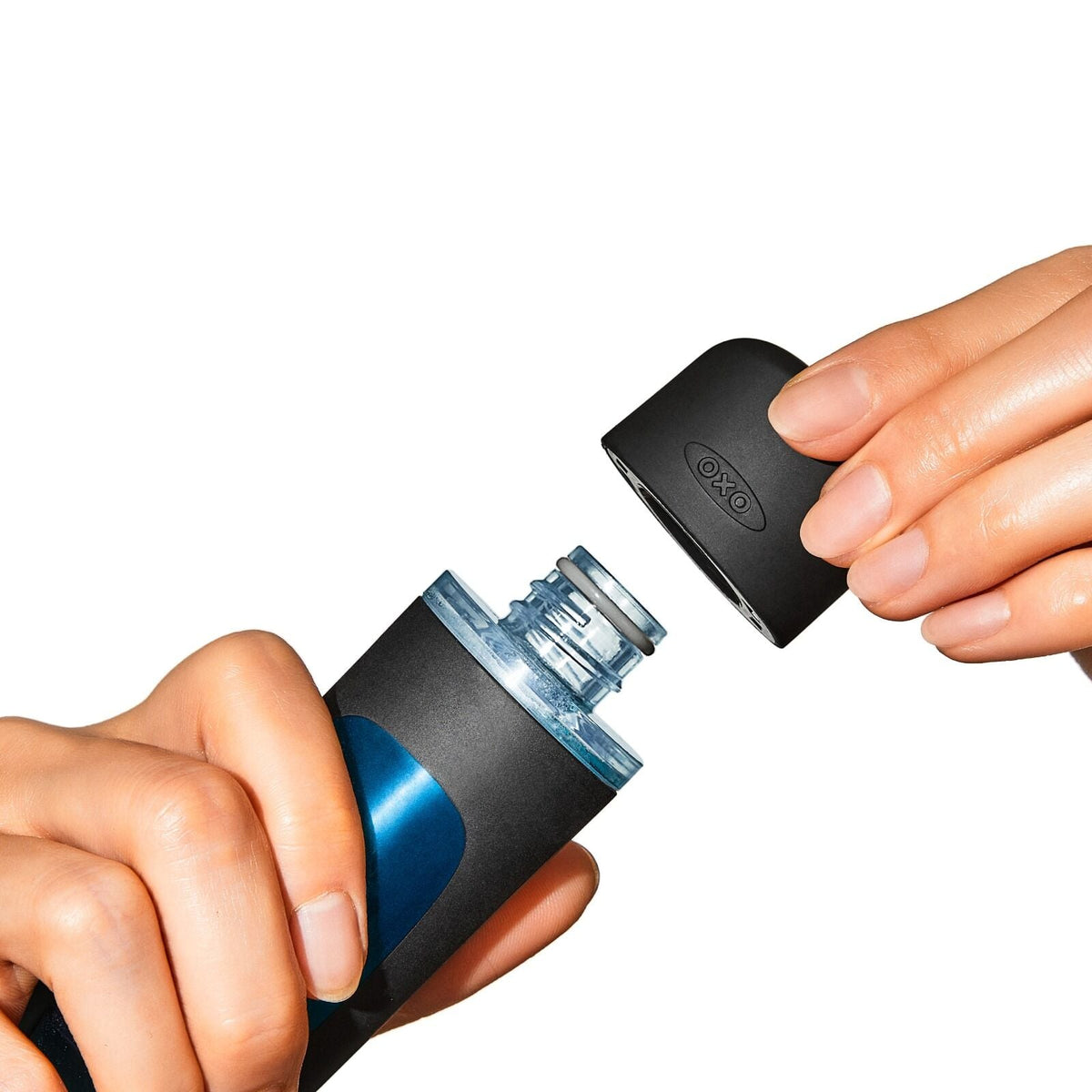 soap-dispensing-dish-scrub-l0 gg_12361600_soapdispensingdishscrub_pdp_06.jpg