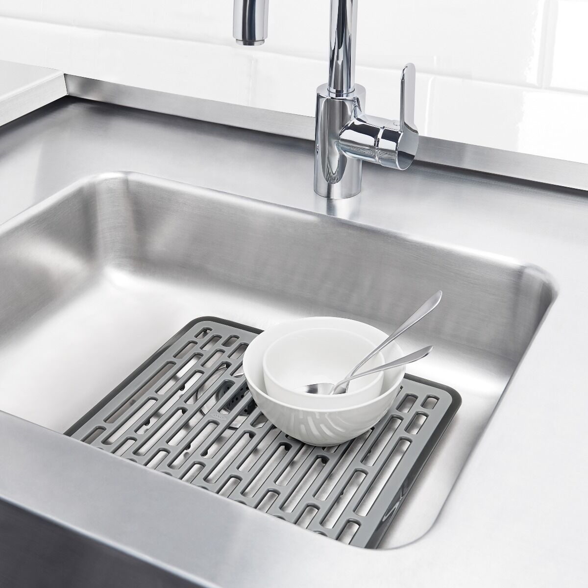 oxo-good-grips-small-sink-mat-x9 gg_13190610_9a.jpg