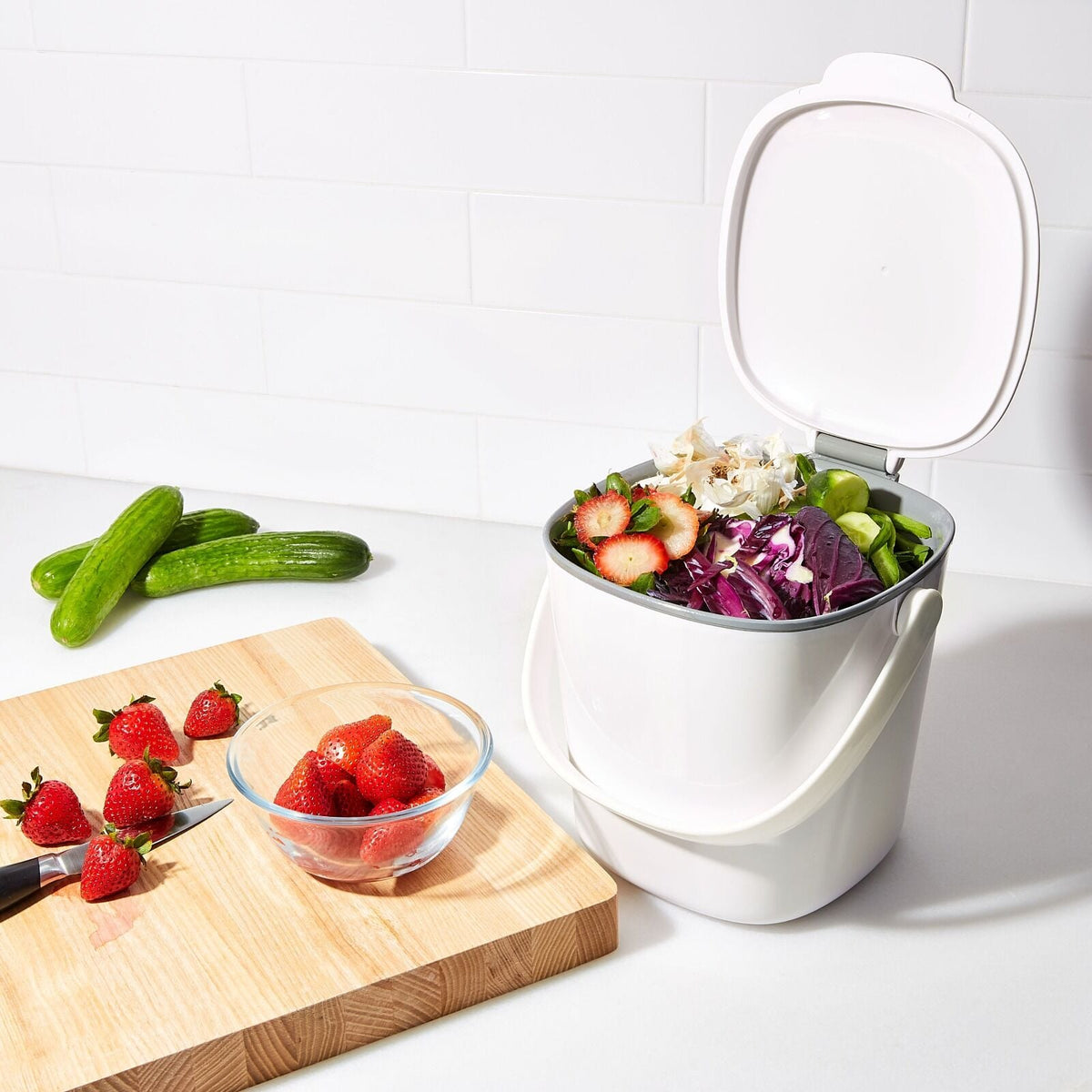 easy-clean-compost-bin-0-75-gal-w3 gg_13295800_9_3.jpg