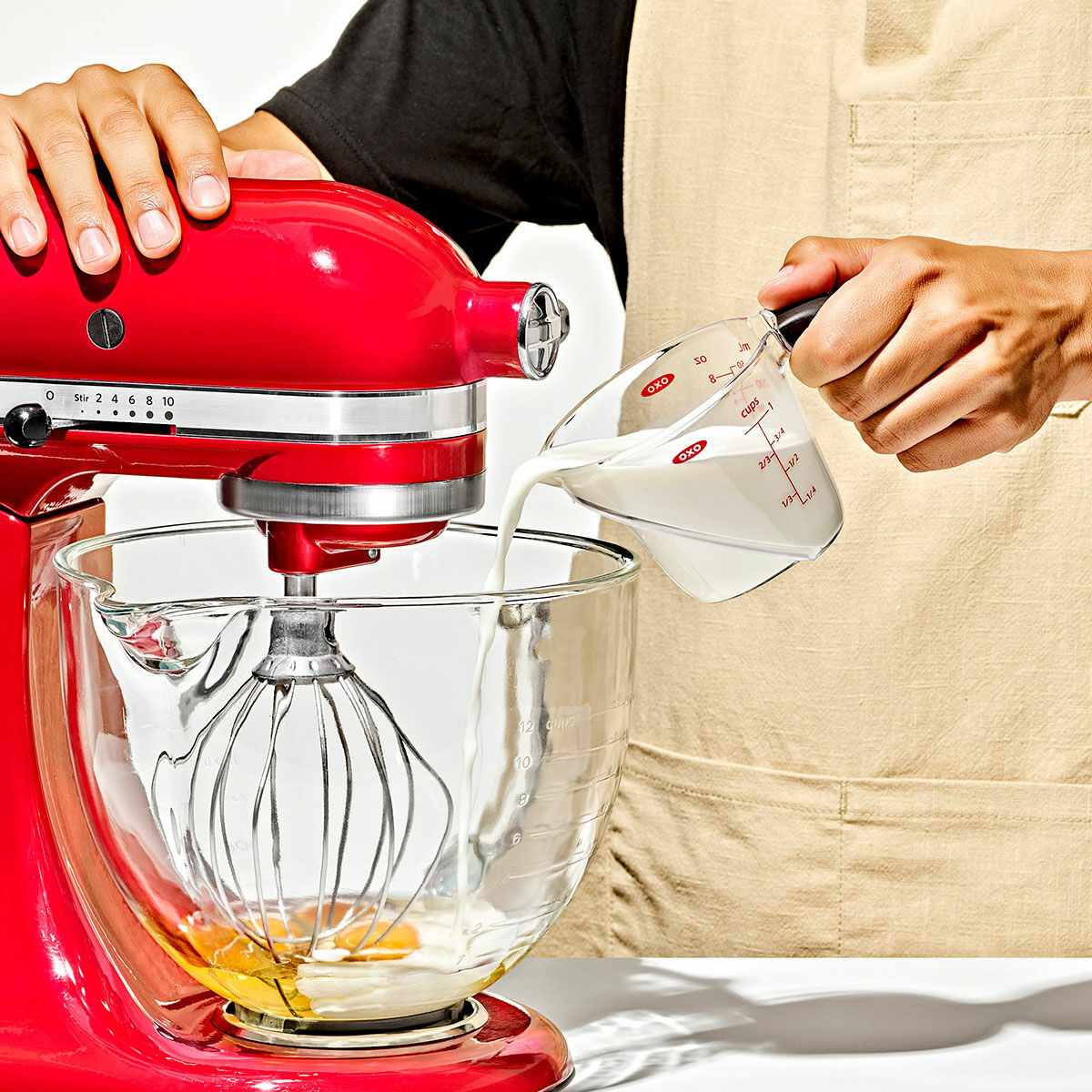 1-cup-angled-measuring-cup-n1 gg_70881v6_1cupangledmeasuringcup_02.jpg