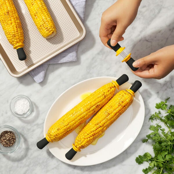 corn-holders-d6 nmagocbjtowlrvjwq7wk.jpg
