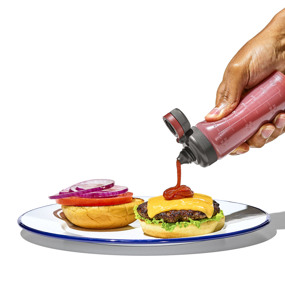 oxo-outdoor-leakproof-squeeze-bottle-set-w0 od_9109200_071921_29_rgb.jpg