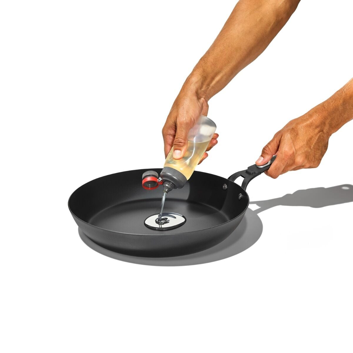 carbon-steel-with-removable-handle-10in-pan-b0 od__2059640001__10incarbonsteelpan_79_p_02_rgb.jpg