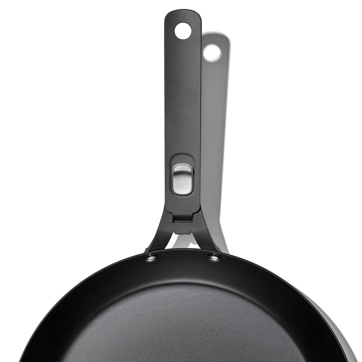 outdoor-12-inch-carbon-steel-pan-with-removable-handle-o3 od__2059650001_12incarbonsteelpan_86_rgb.jpg