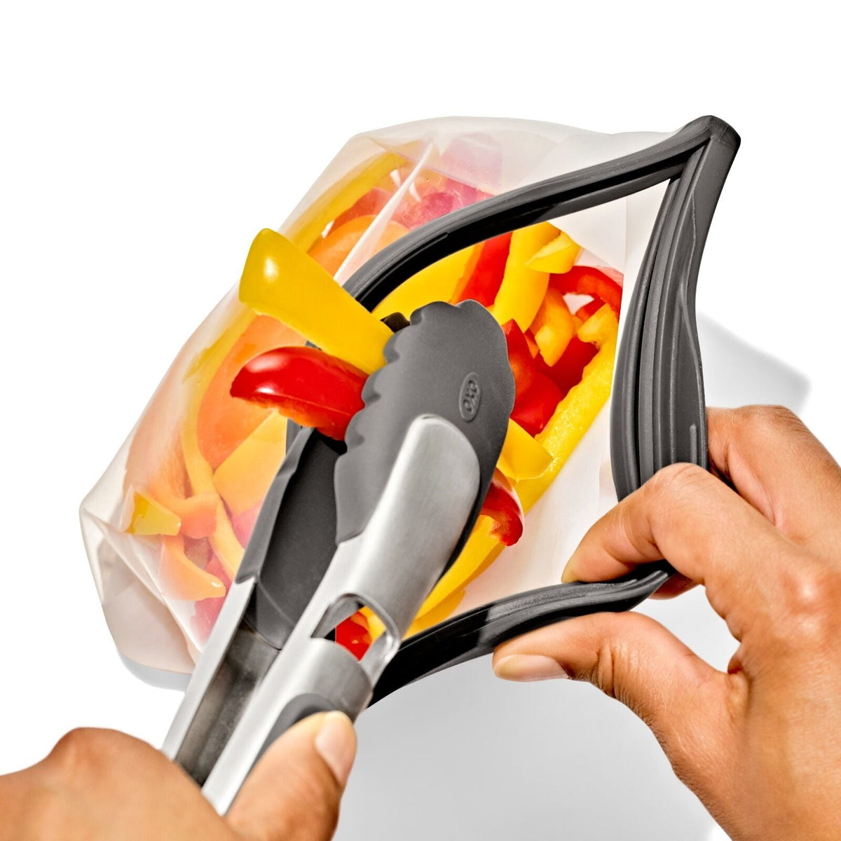 outdoor-silicone-reusable-stand-up-bag-quart-32-oz-e1 odr_9112800_siliconestandupsnack12oz_pdp_03_1.jpg