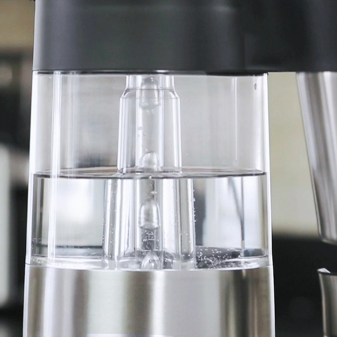 9-cup-coffee-maker-c1 on_8710100_water-tank_1.jpg