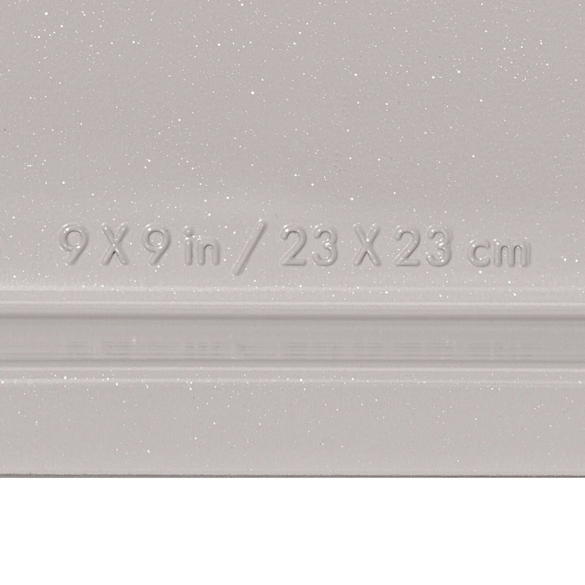 non-stick-pro-ceramic-coated-metal-bakeware-9-square-cake-pan-c9 oxo_9in-square-cake-pan_pdp_06.jpg