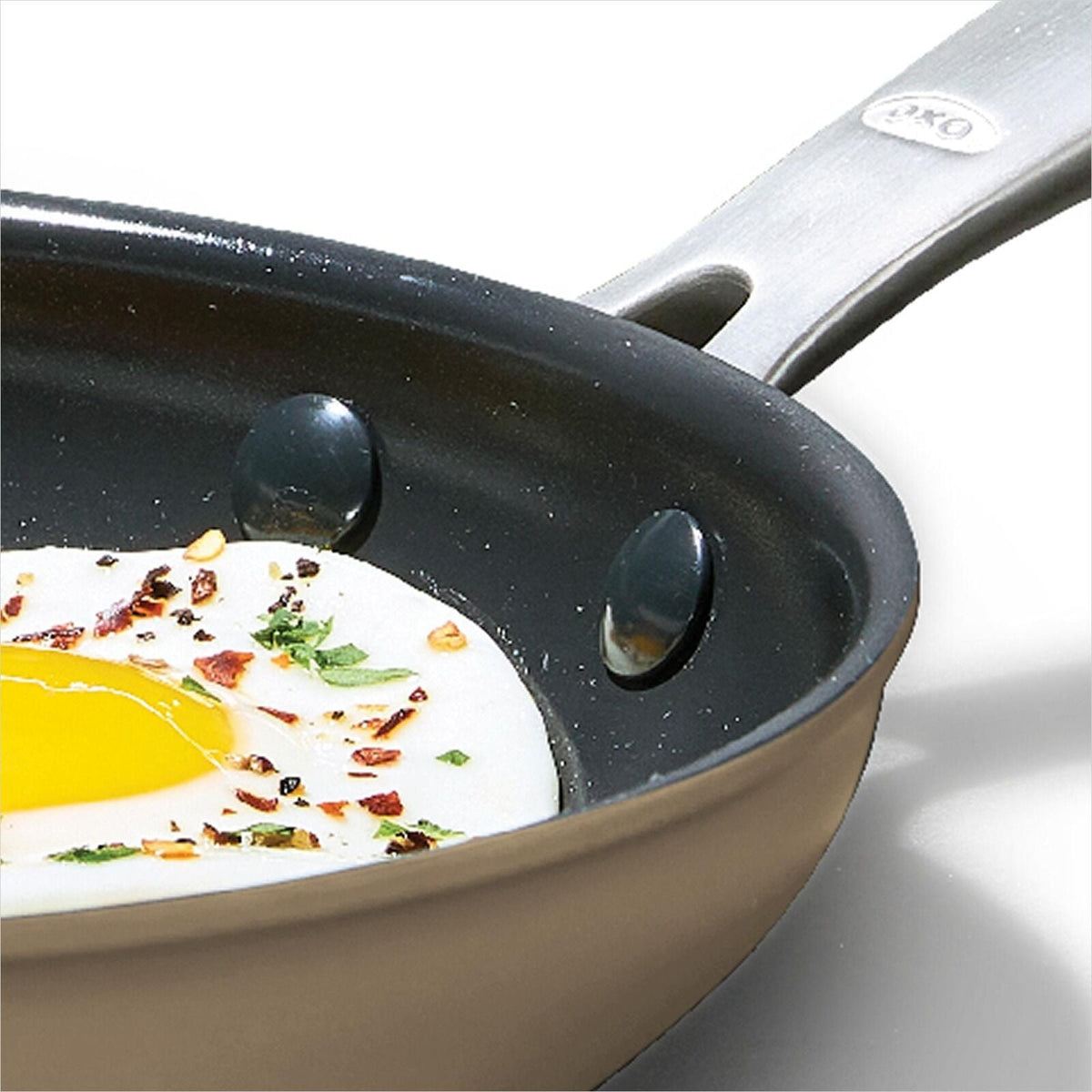 enhanced-non-stick-8-inch-frypan-w7 oxo_cc010457-001_enhanced-nonstick-8in-fry-pan-biscuit_pdp_02.jpg